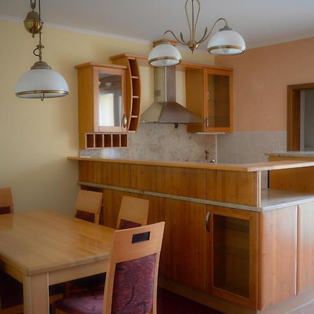 Harmony Hall Apartments Hradec Králové Екстериор снимка