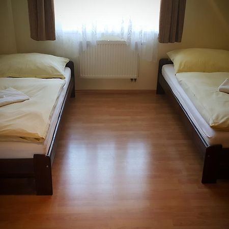 Harmony Hall Apartments Hradec Králové Екстериор снимка