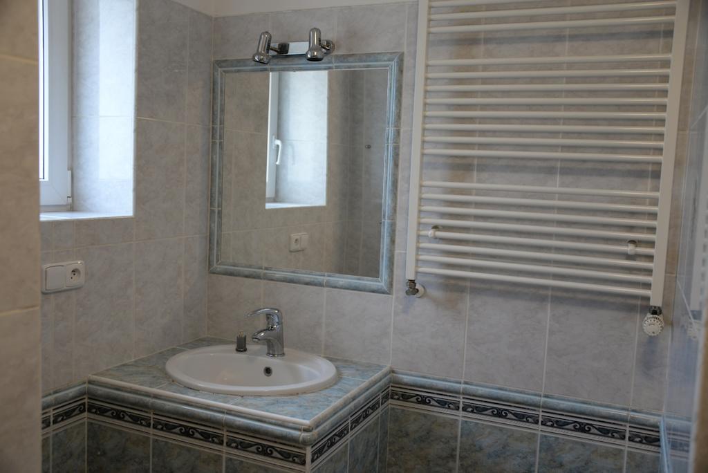 Harmony Hall Apartments Hradec Králové Екстериор снимка