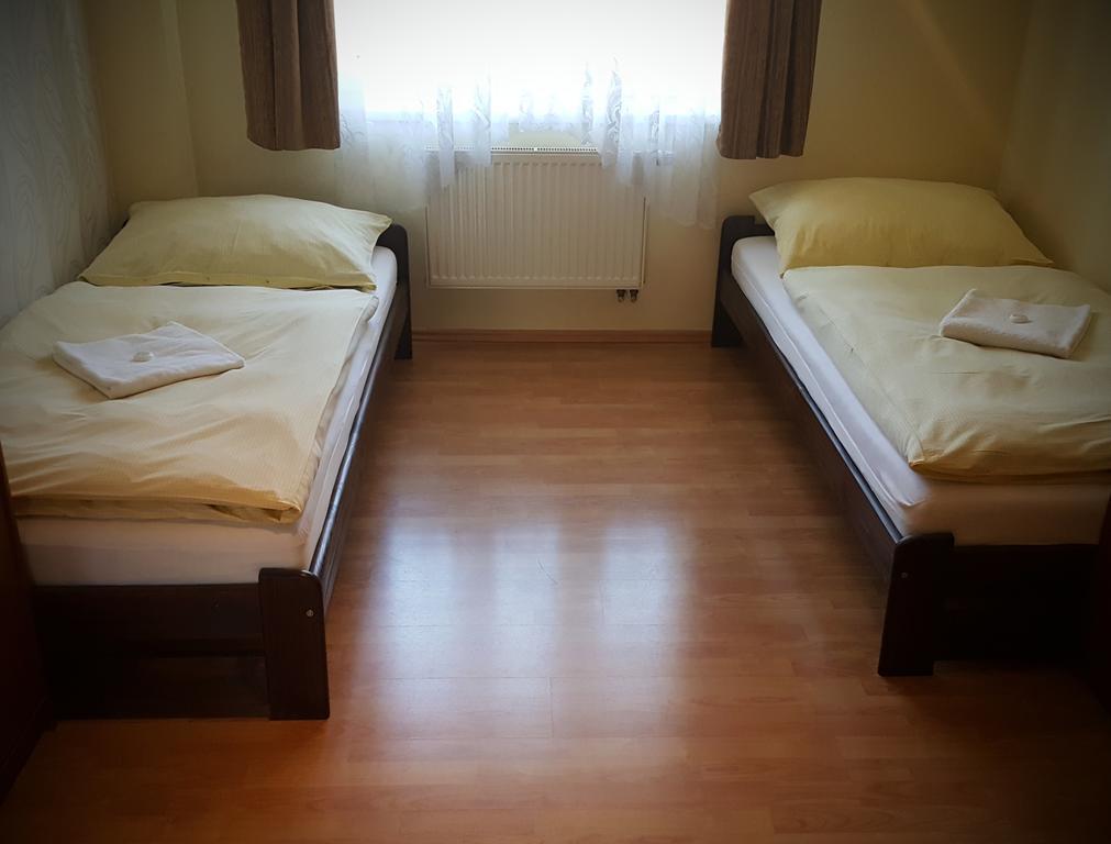 Harmony Hall Apartments Hradec Králové Екстериор снимка